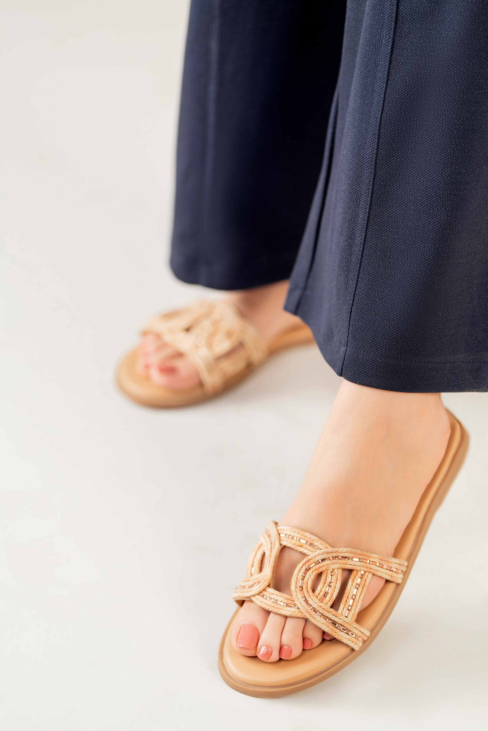 Pink Chappal-440622905 - Image 3