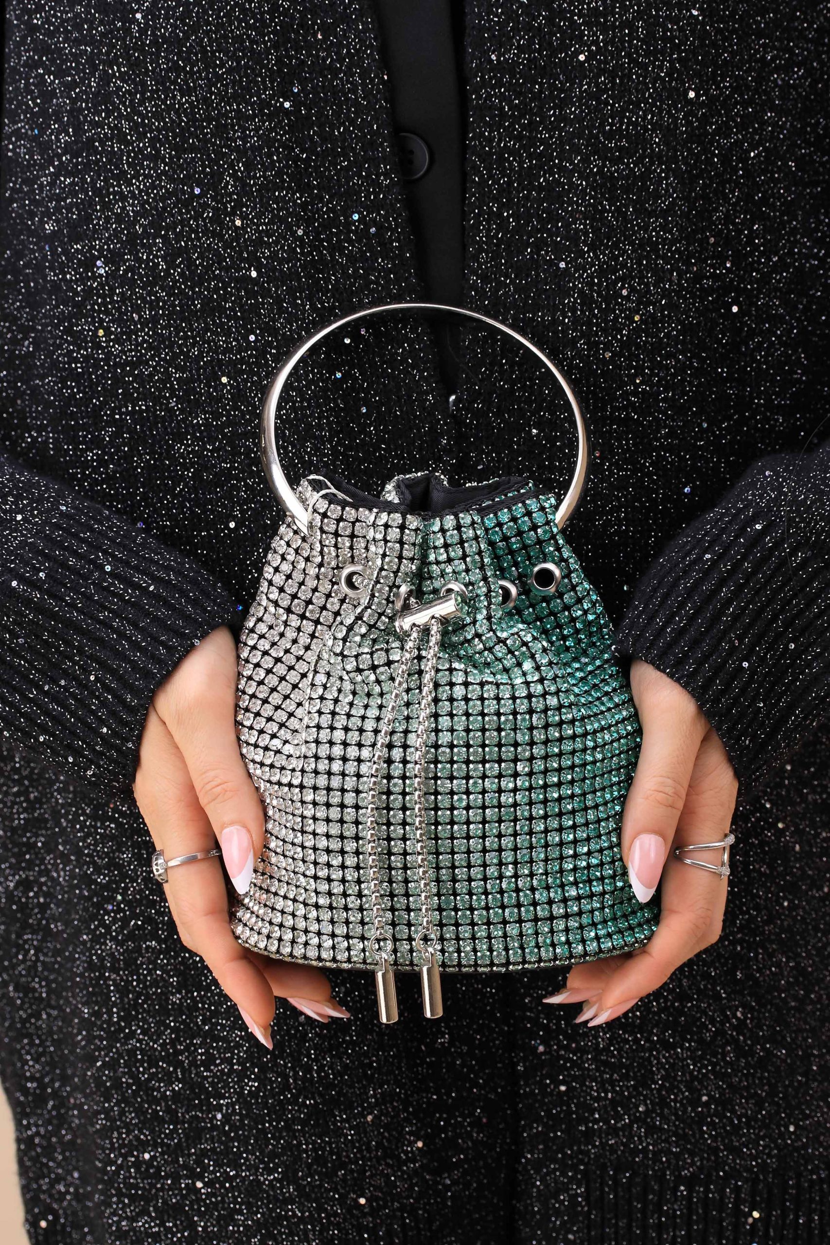 Gradient Green Clutch-444272104 - Image 4