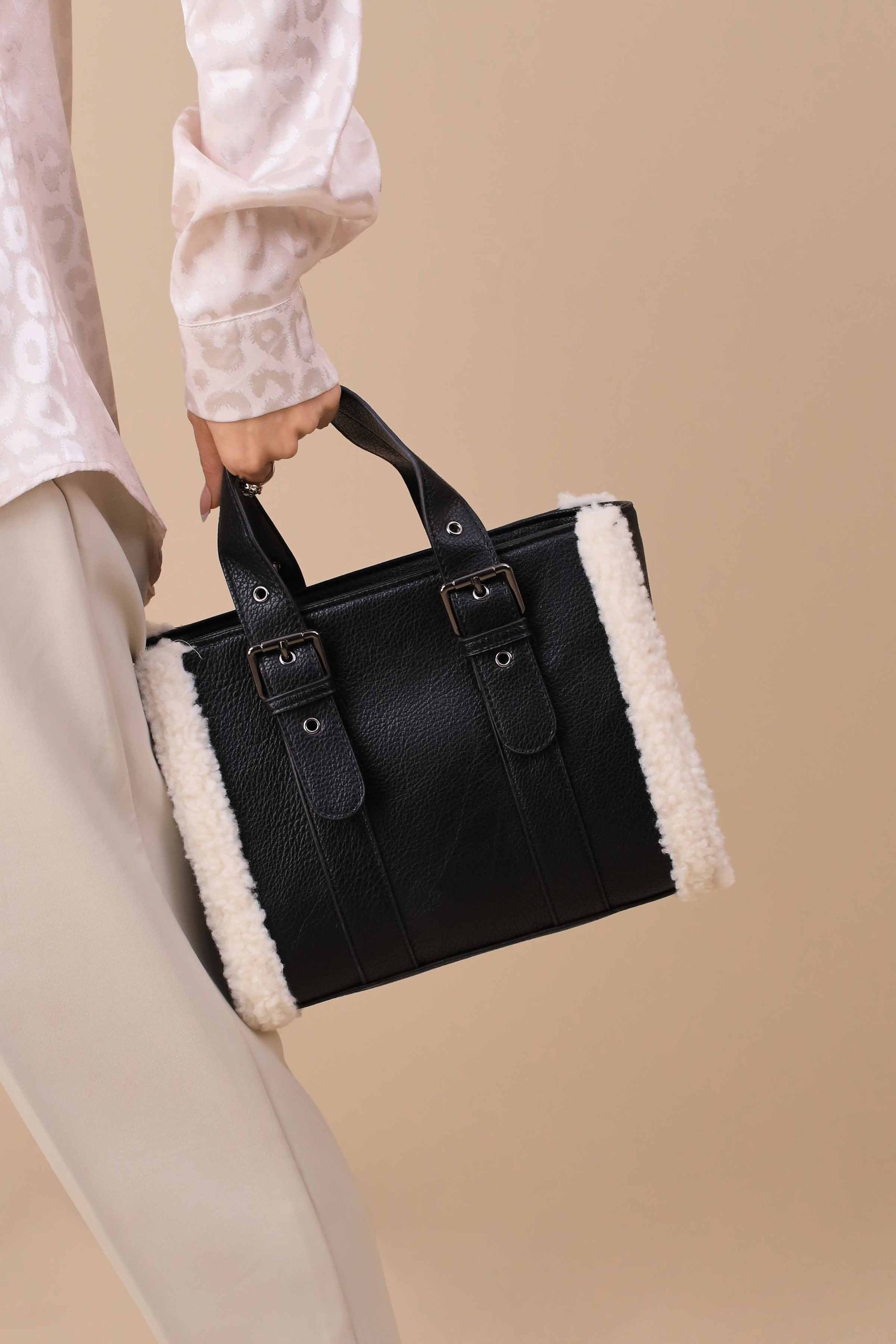 Black Tote Bag-444792103 - Image 4