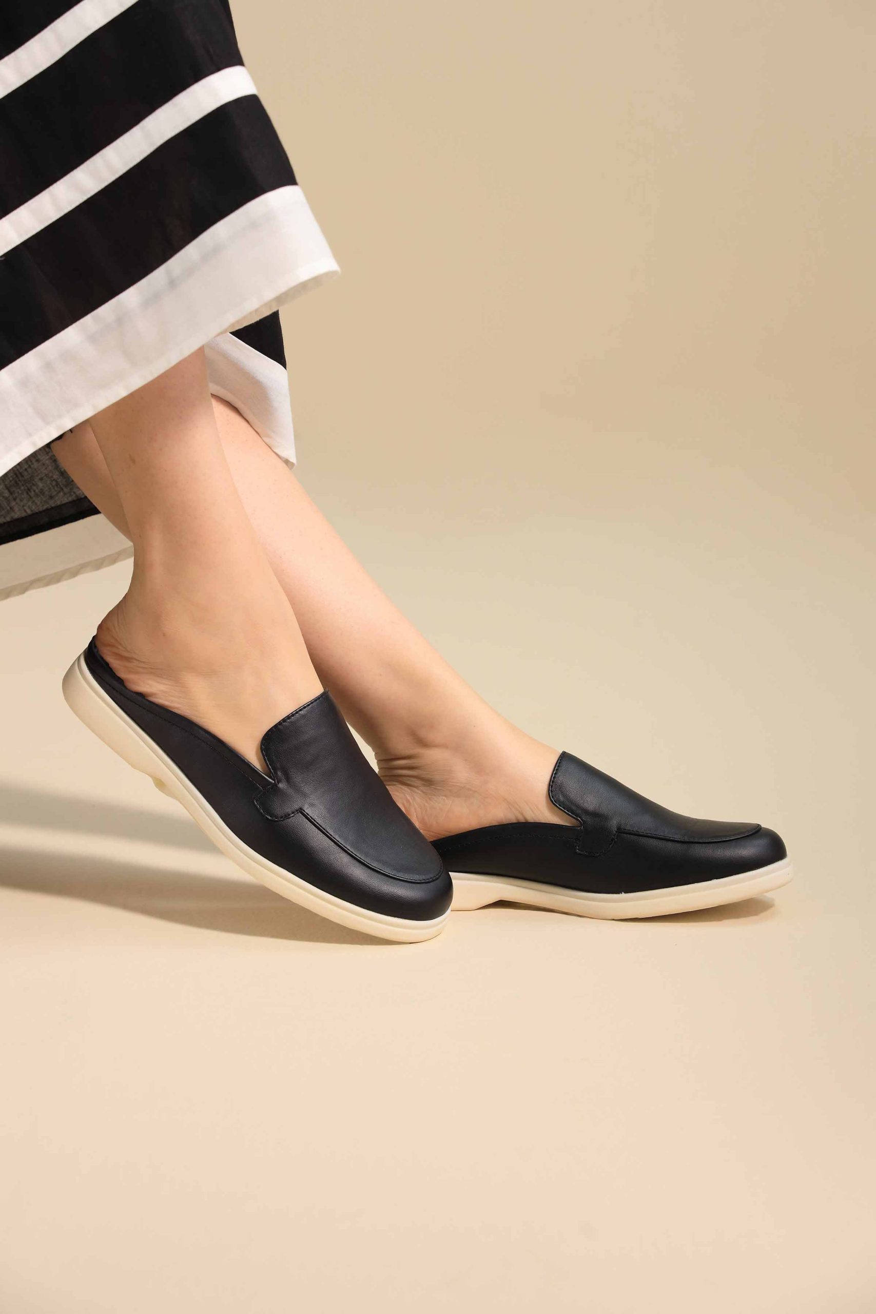 Black Mules-445362903 - Image 2