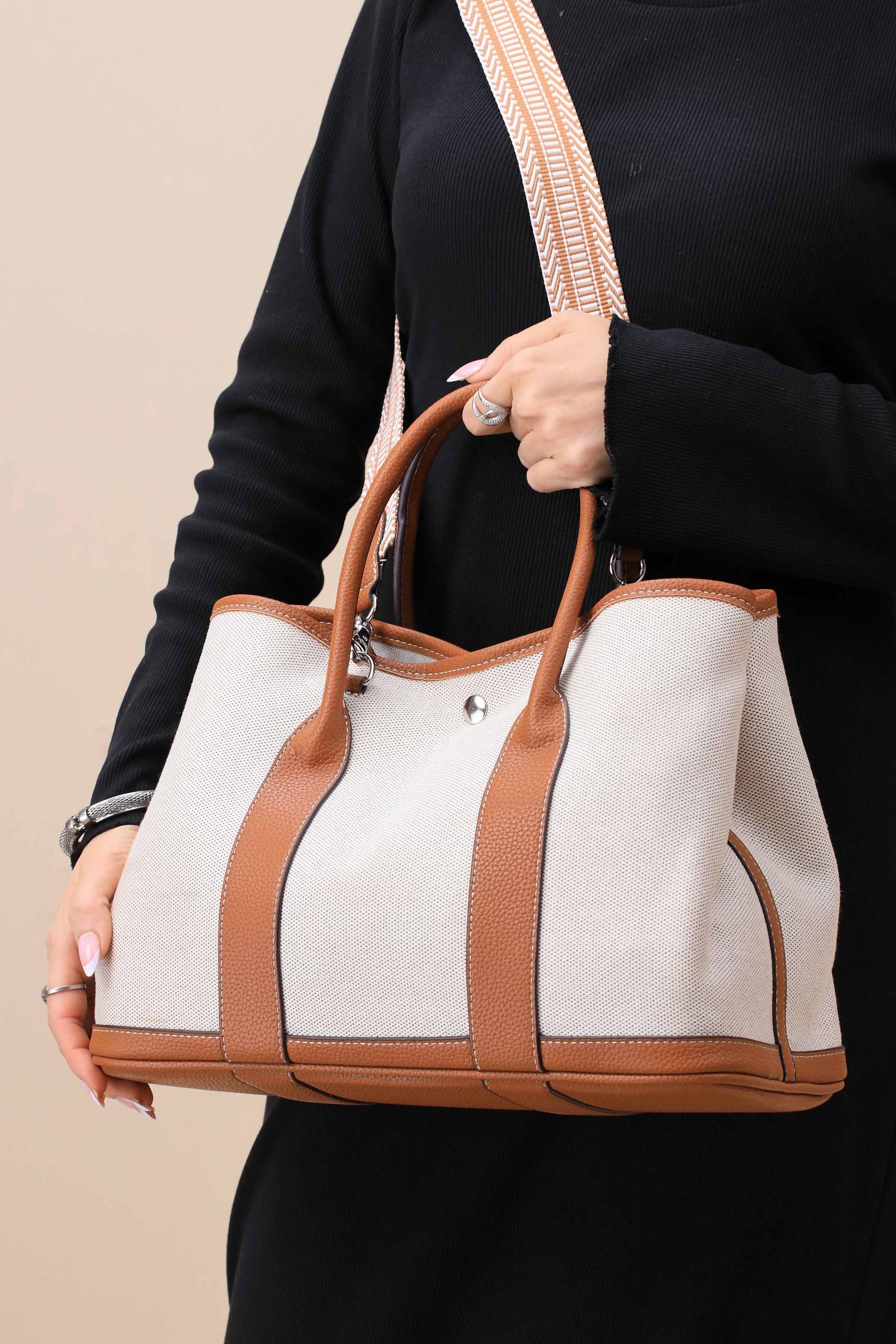 White & Brown Shoulder Bag-445452112 - Image 2