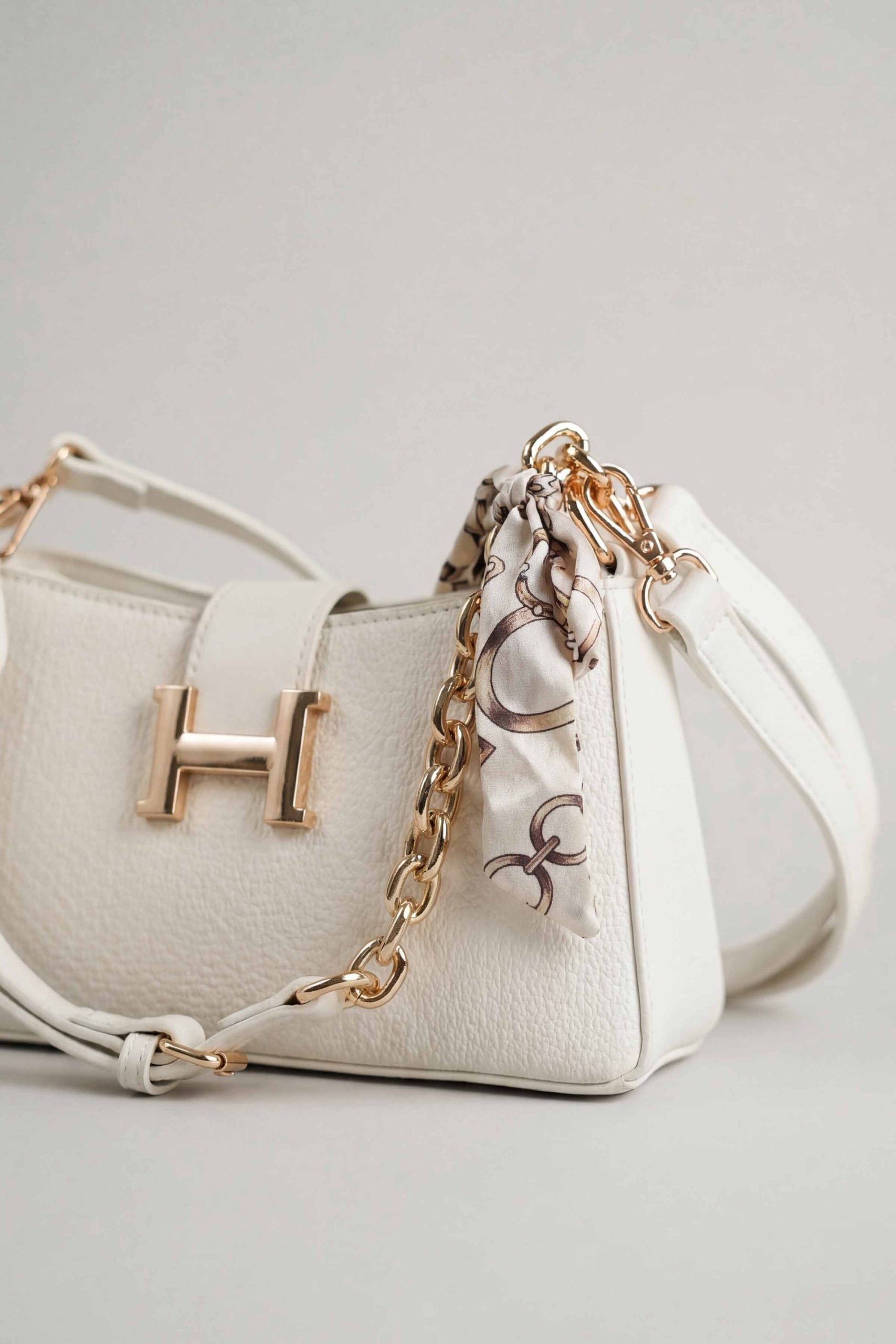 White Shoulder Bag-445562112 - Image 3