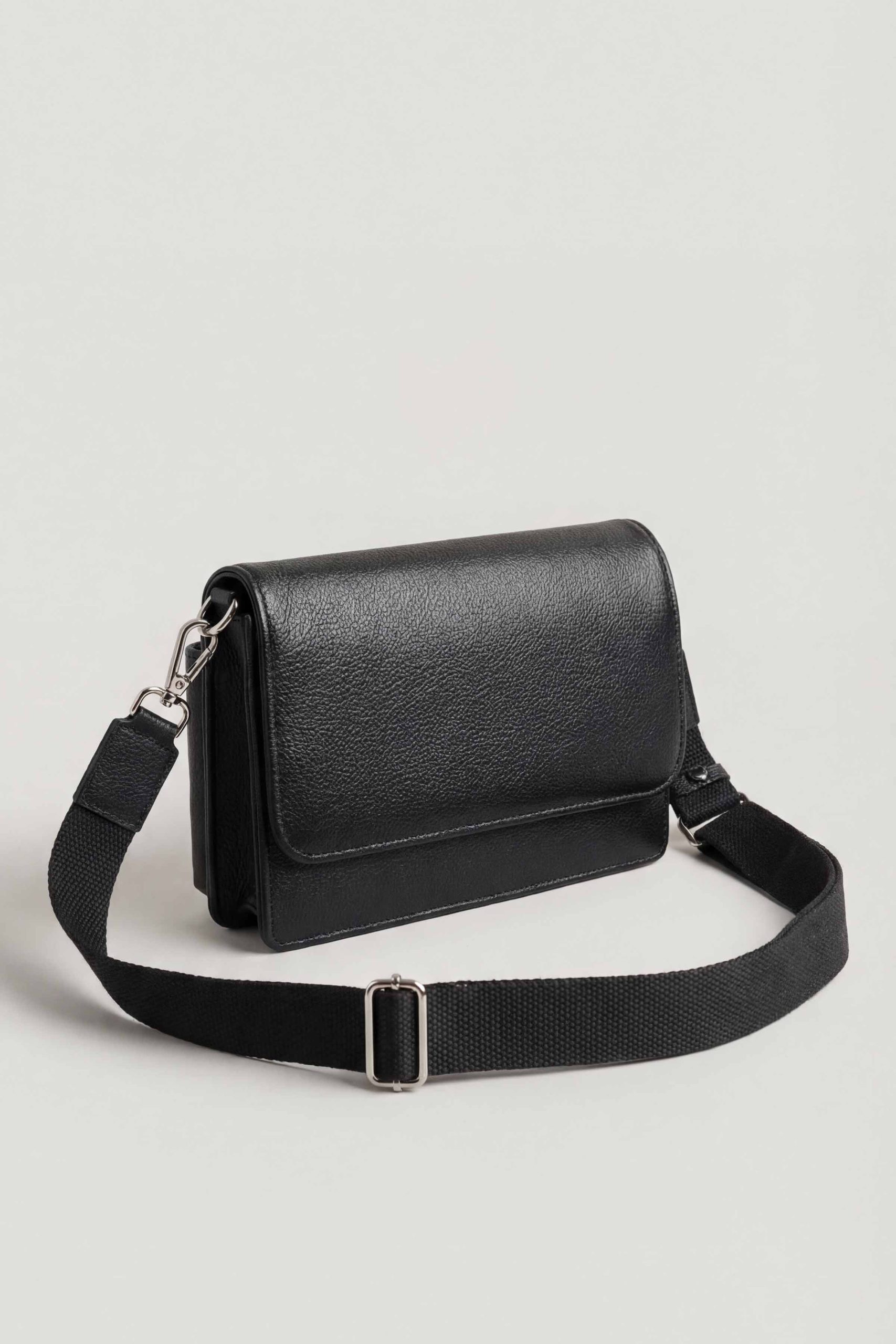 Black Shoulder Bag-445582103 - Image 2