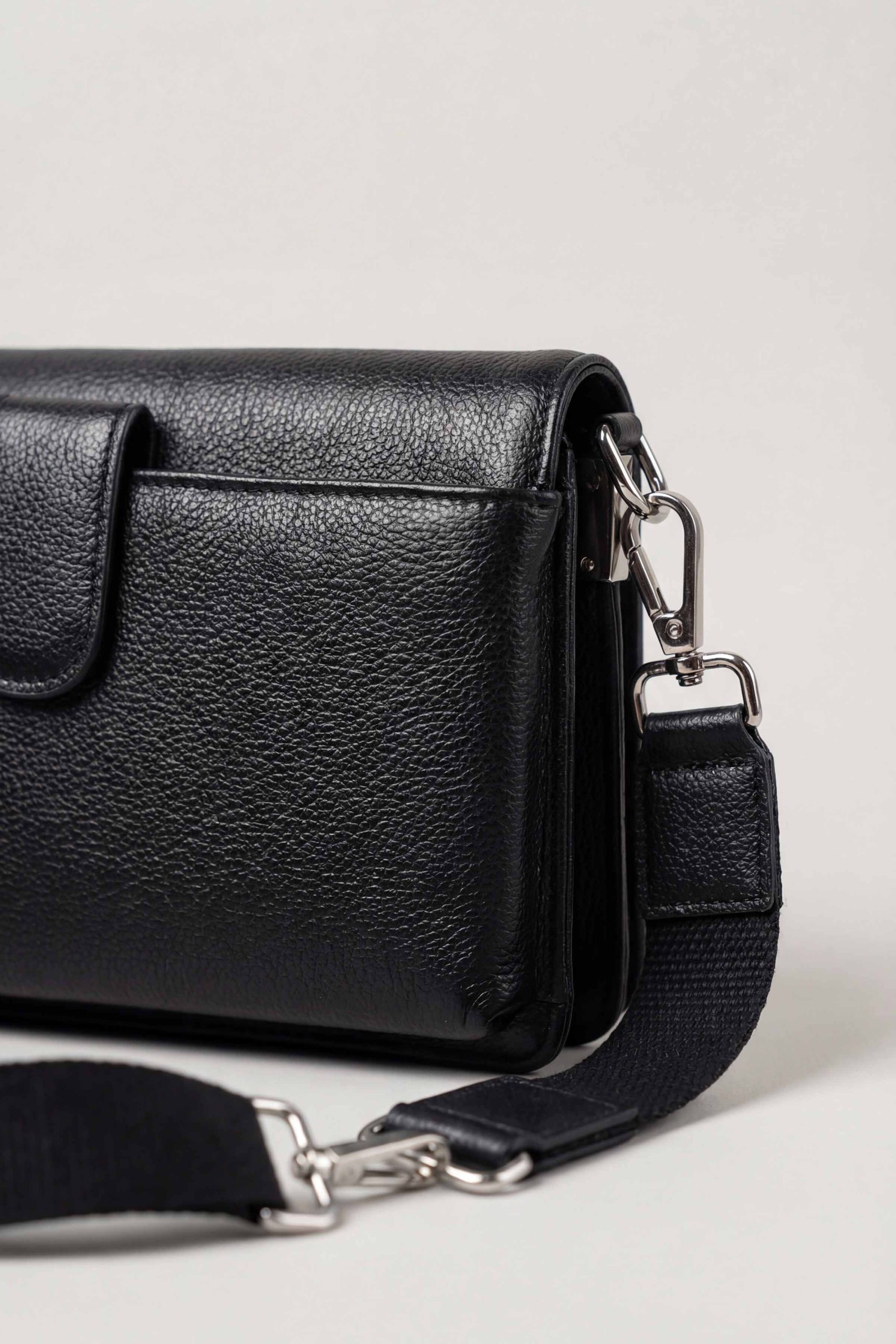 Black Shoulder Bag-445582103 - Image 5