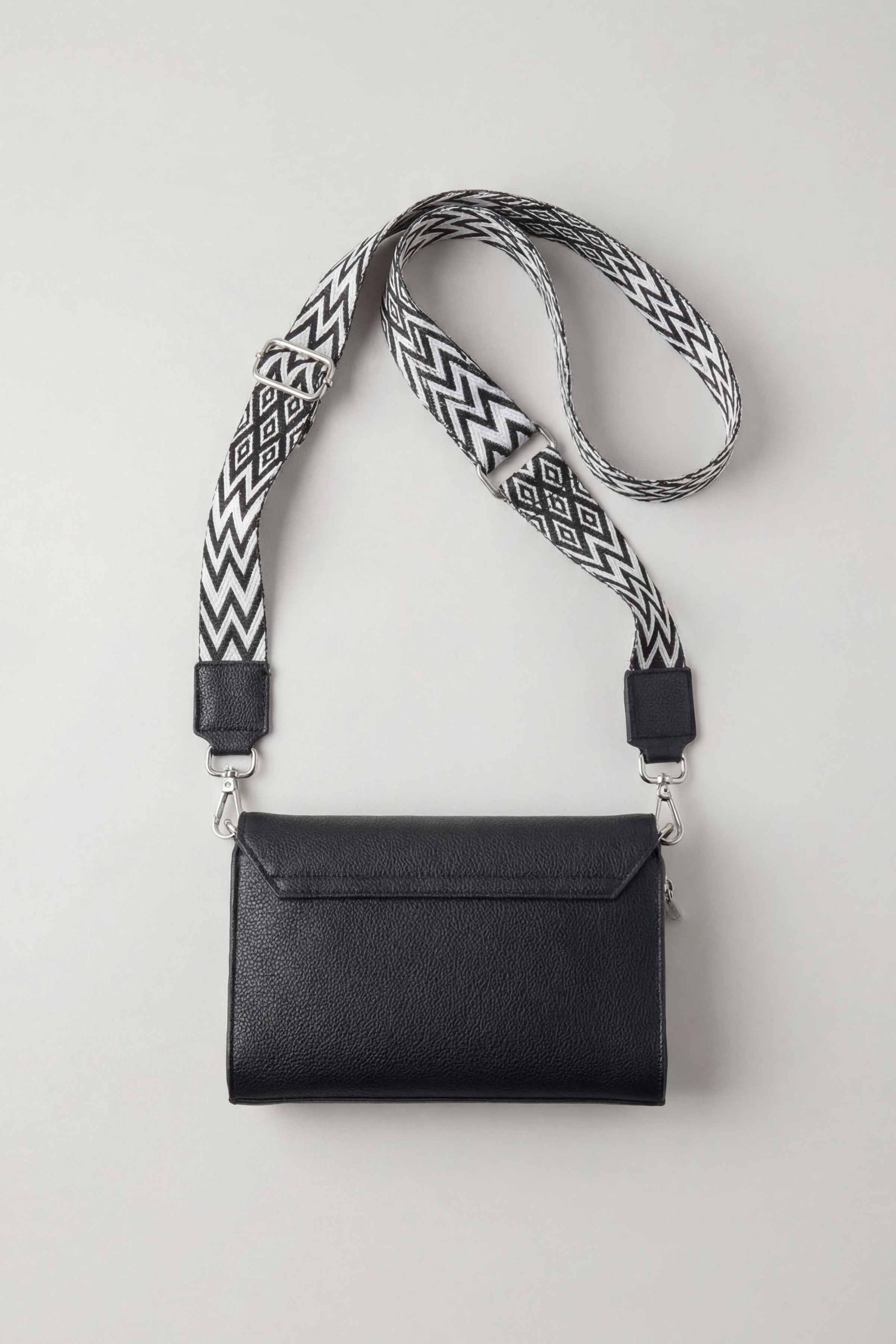 Black Shoulder Bag-445592103 - Image 4