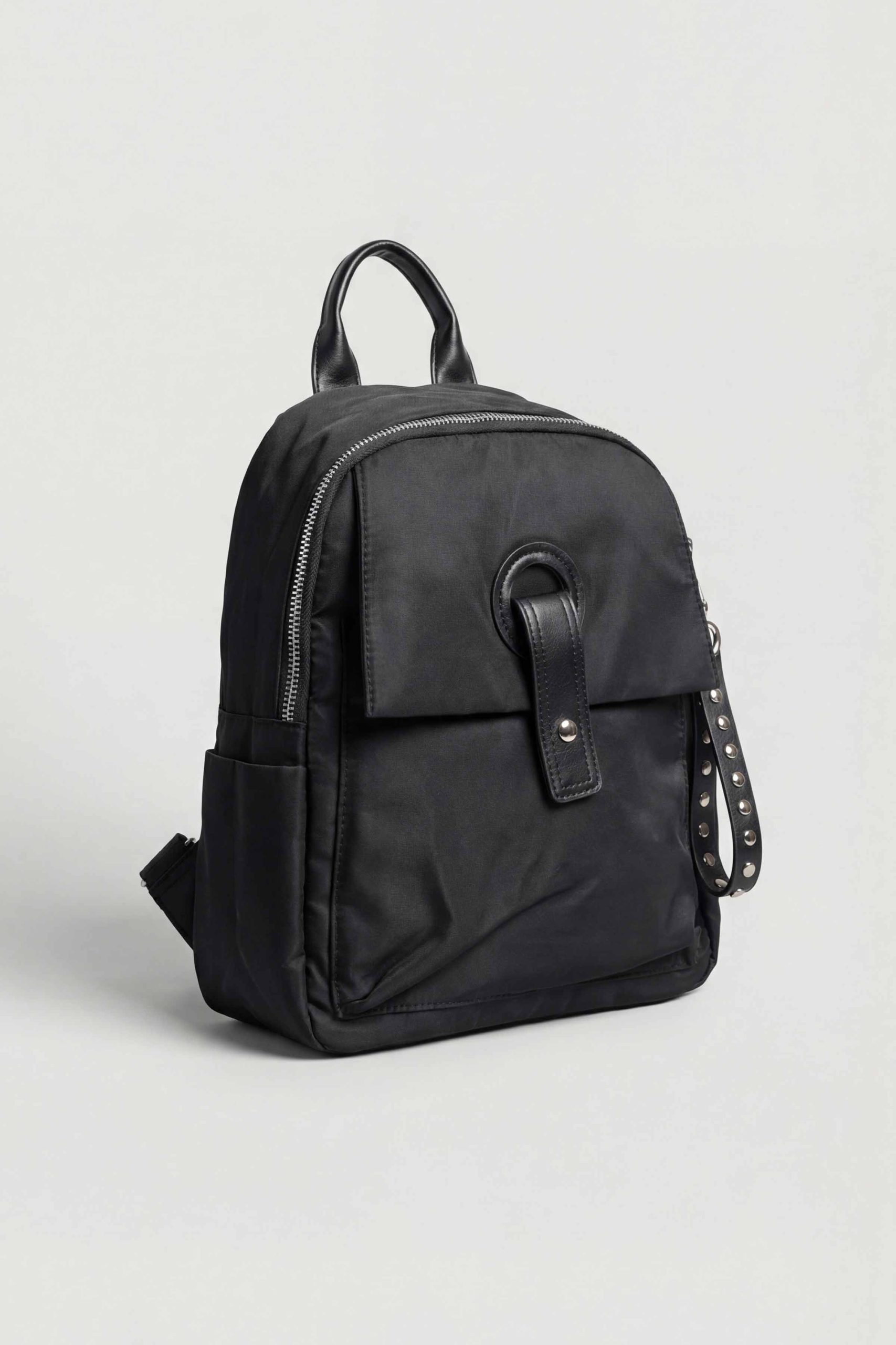 Black Back Pack-446252103