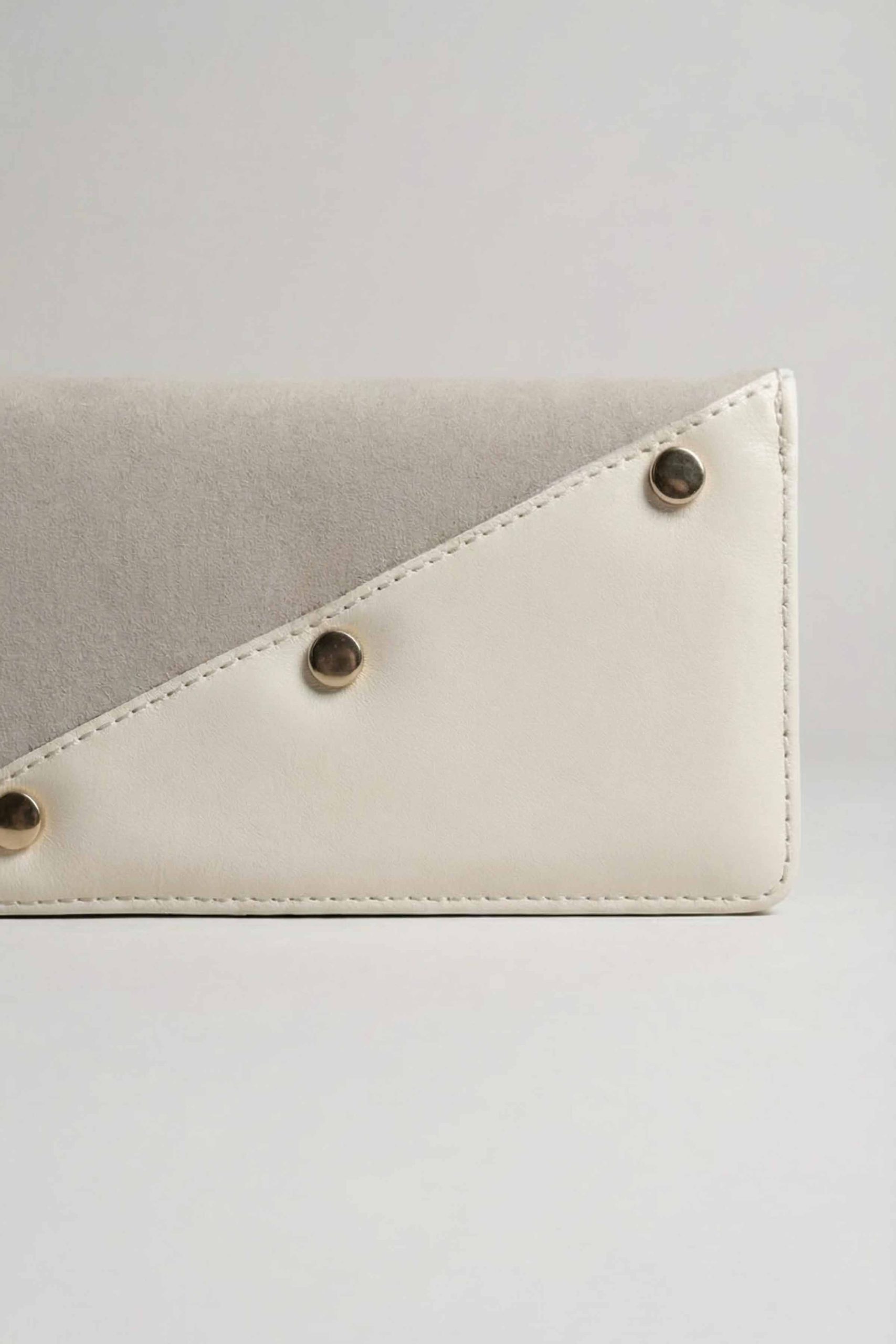 Light Beige Wallet-446612118 - Image 3
