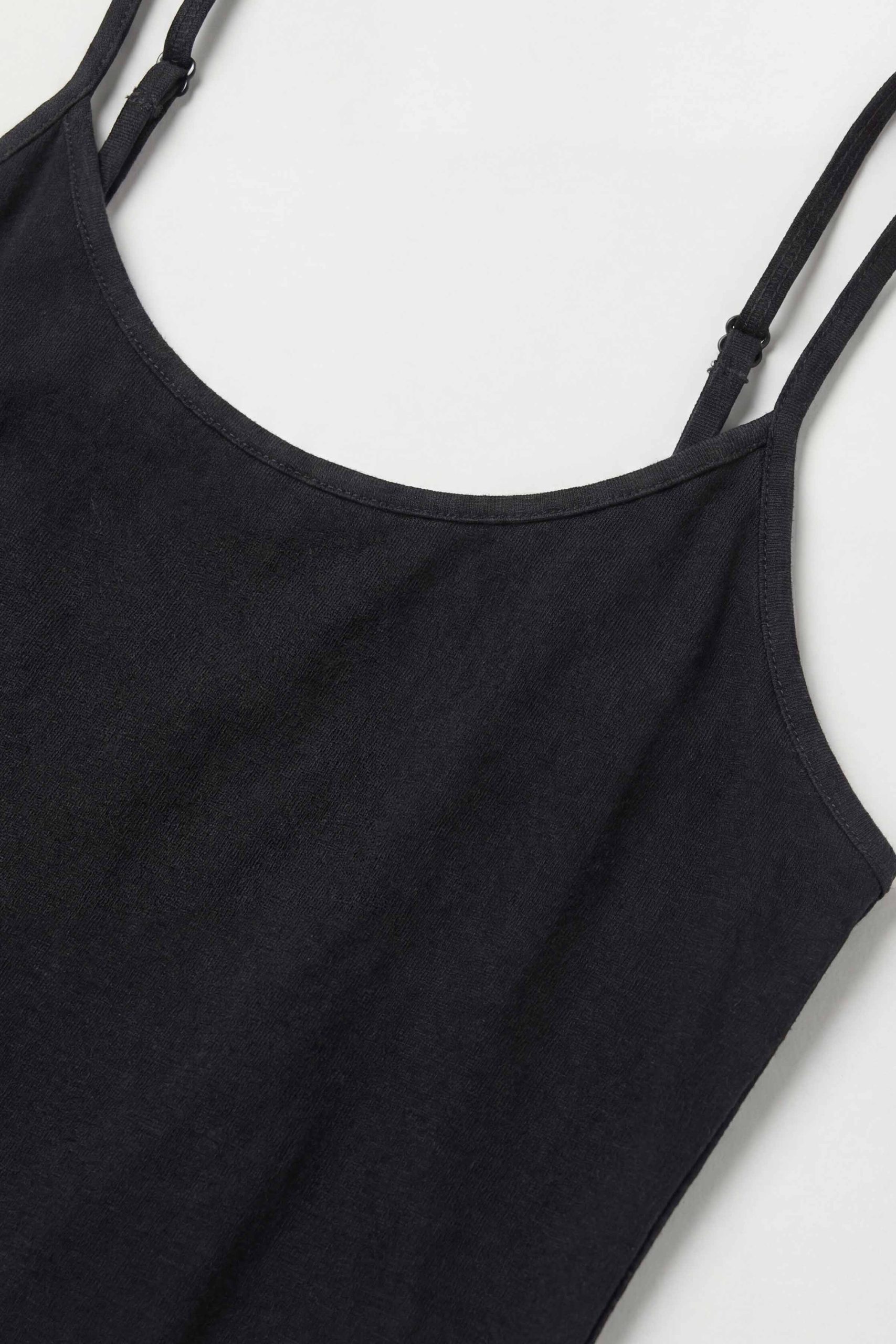 Black Camisole-447280103 - Image 3