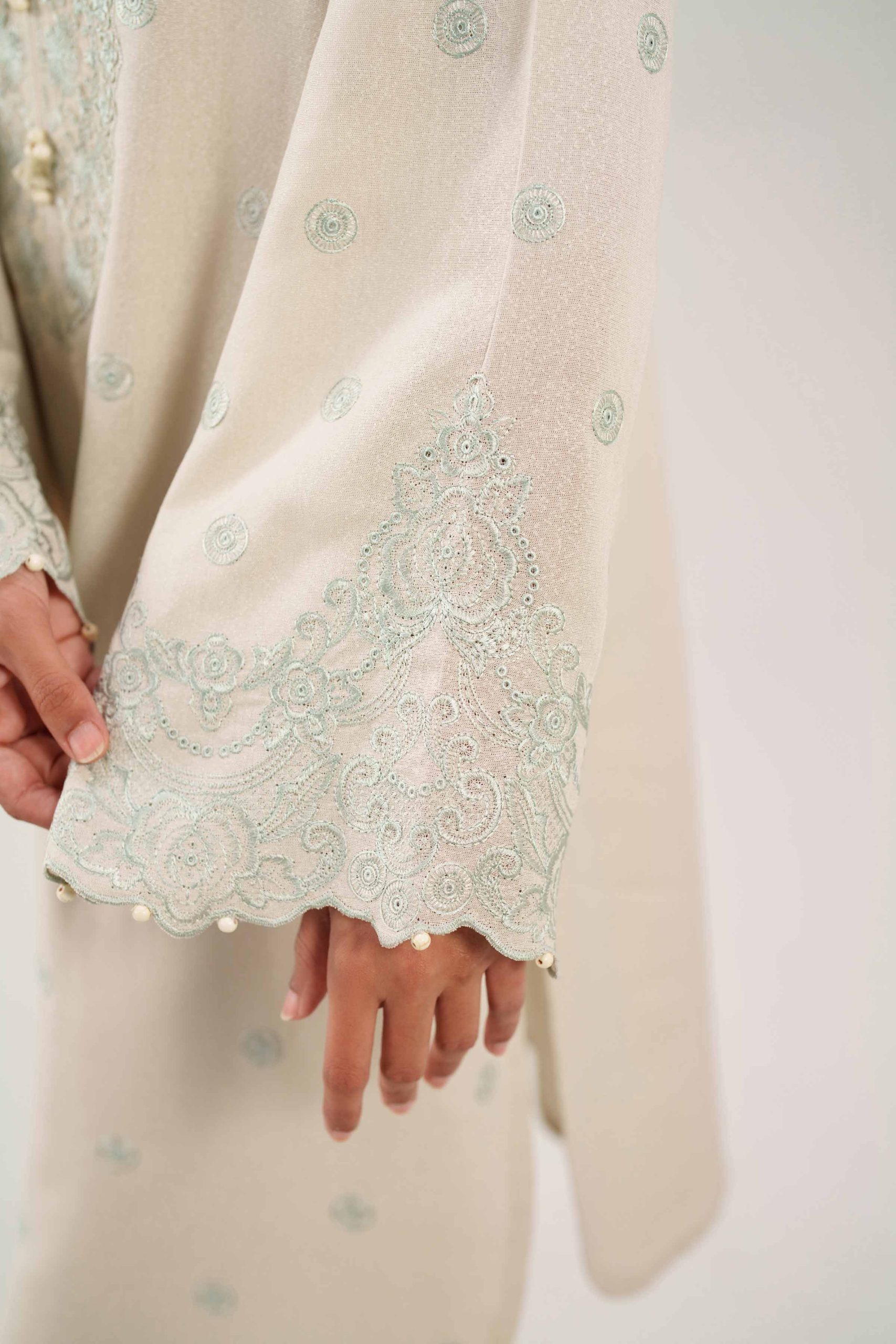 2 Piece - Embroidered Suit - 42502341 - Image 4
