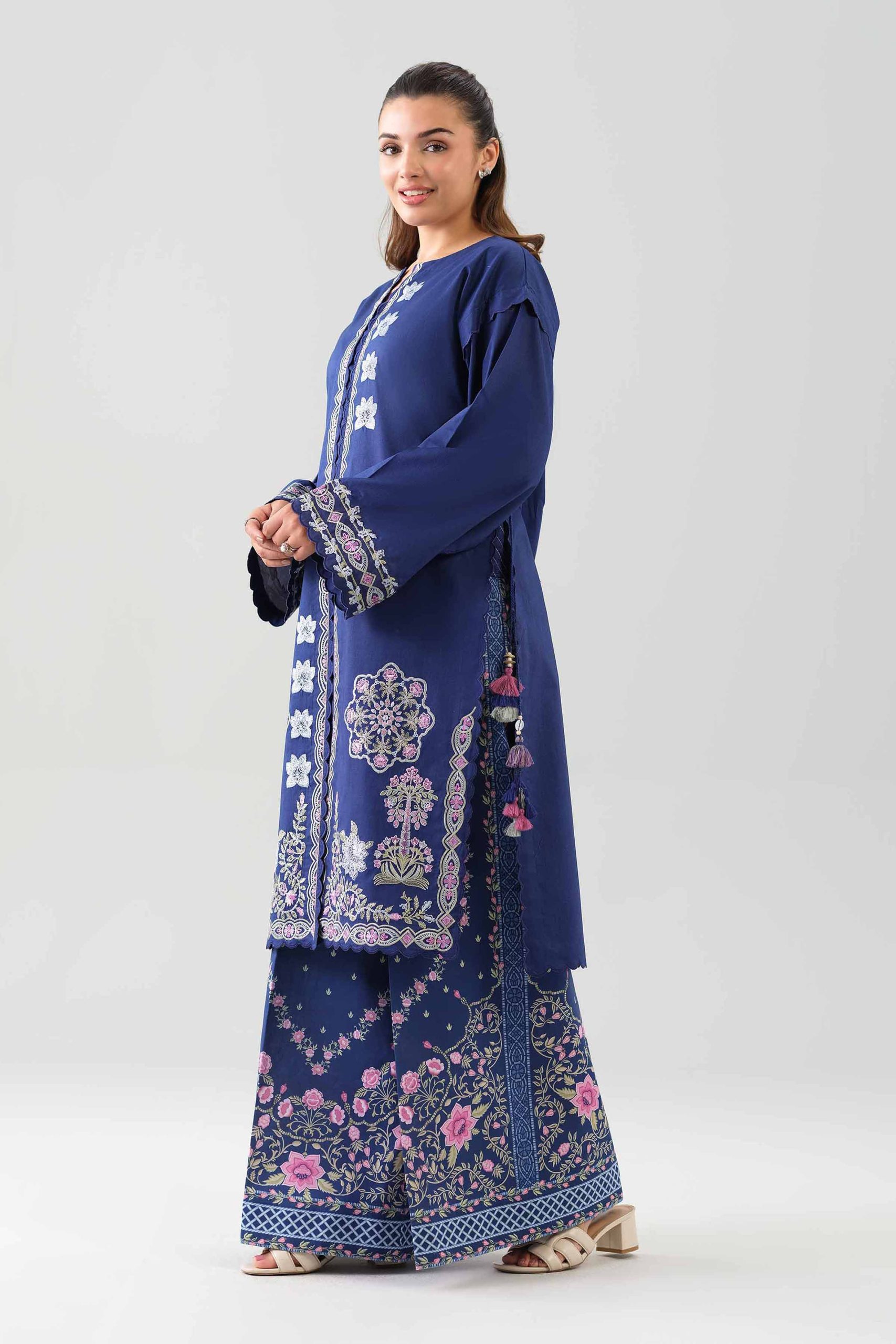 2 Piece - Digital Printed Embroidered Suit - 42601090 - Image 4