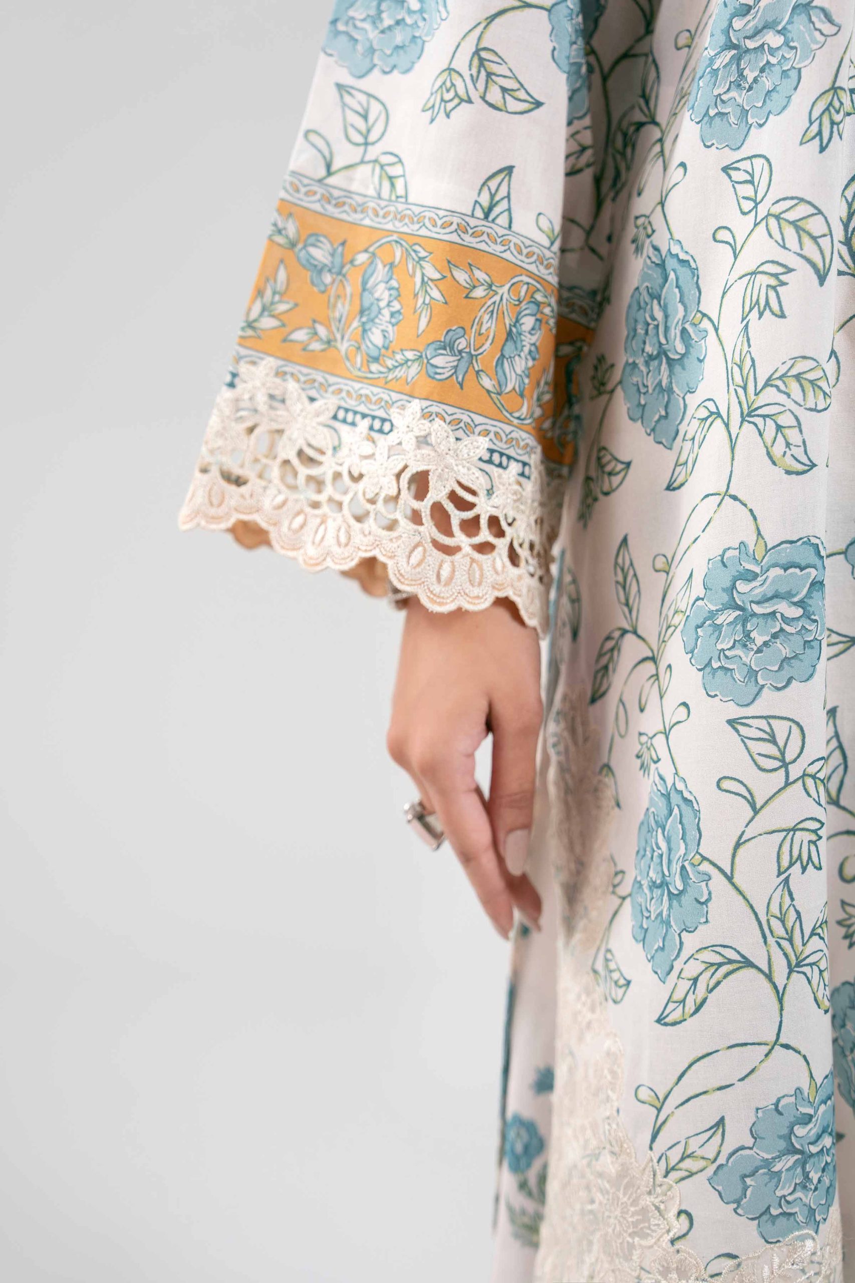 3 Piece - Printed Embroidered Suit - 42601166 - Image 5
