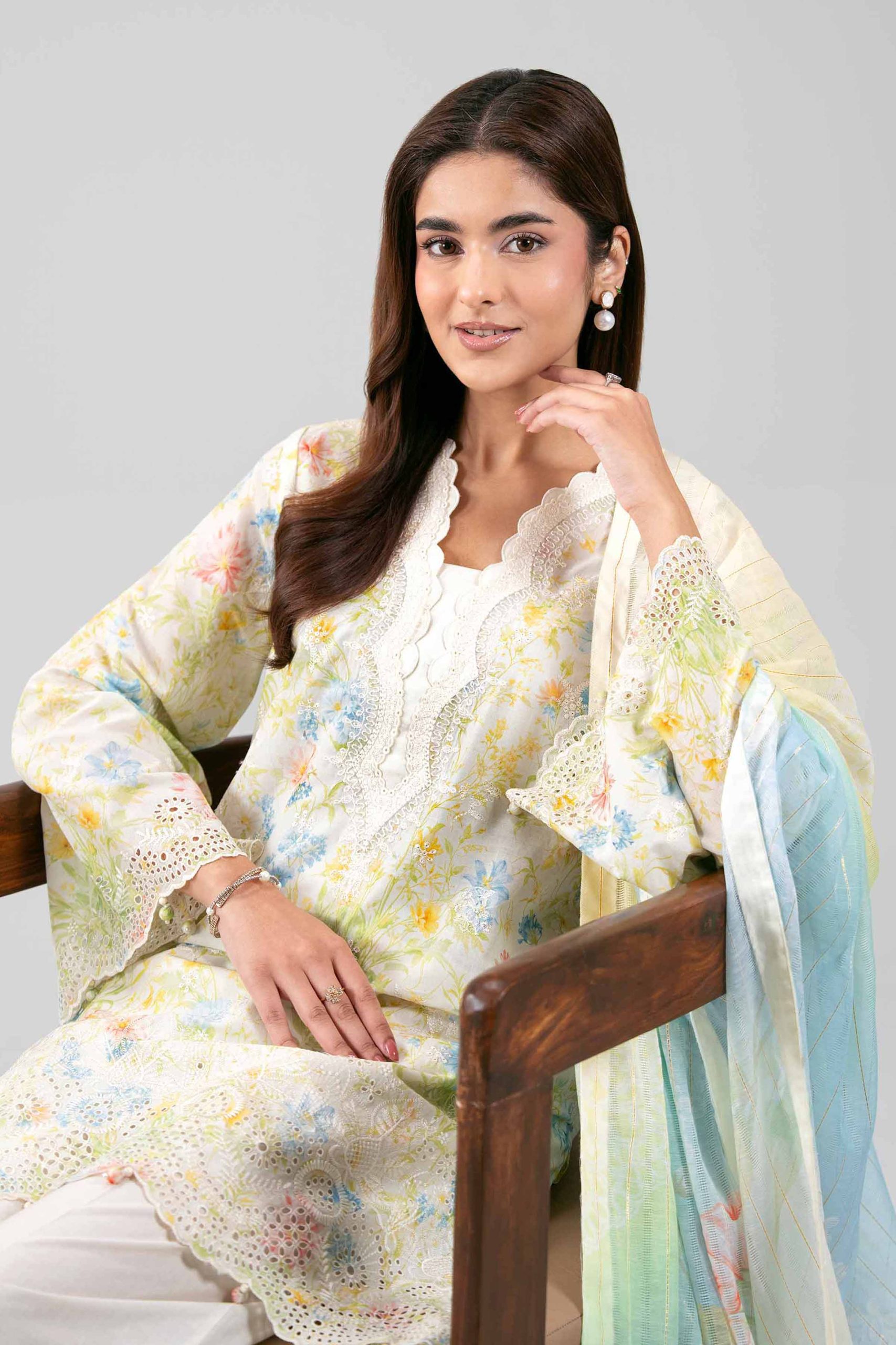 3 Piece - Digital Printed Embroidered Suit - 42601238 - Image 2