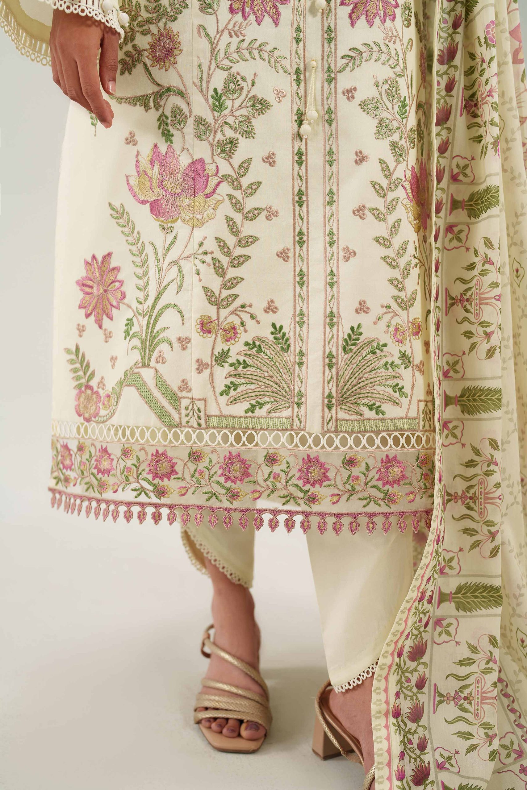 3 Piece - Printed Embroidered Suit - 42601278 - Image 5