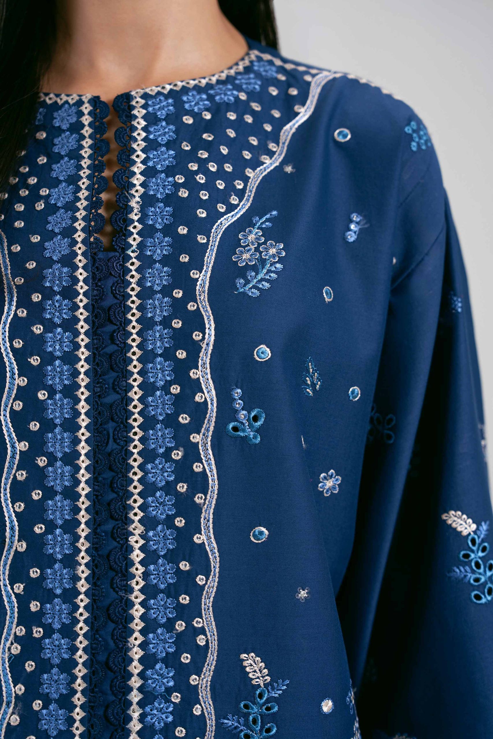 3 Piece - Digital Printed Embroidered Suit - 42601303 - Image 4