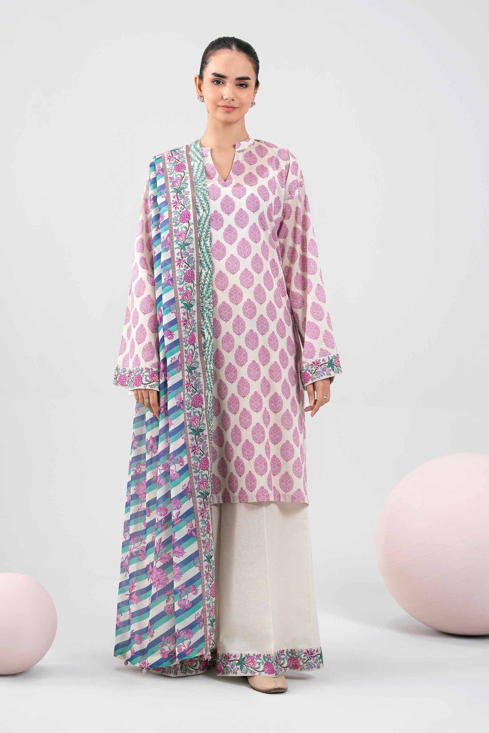 3 Piece - Printed Loose Fabric - 42602402