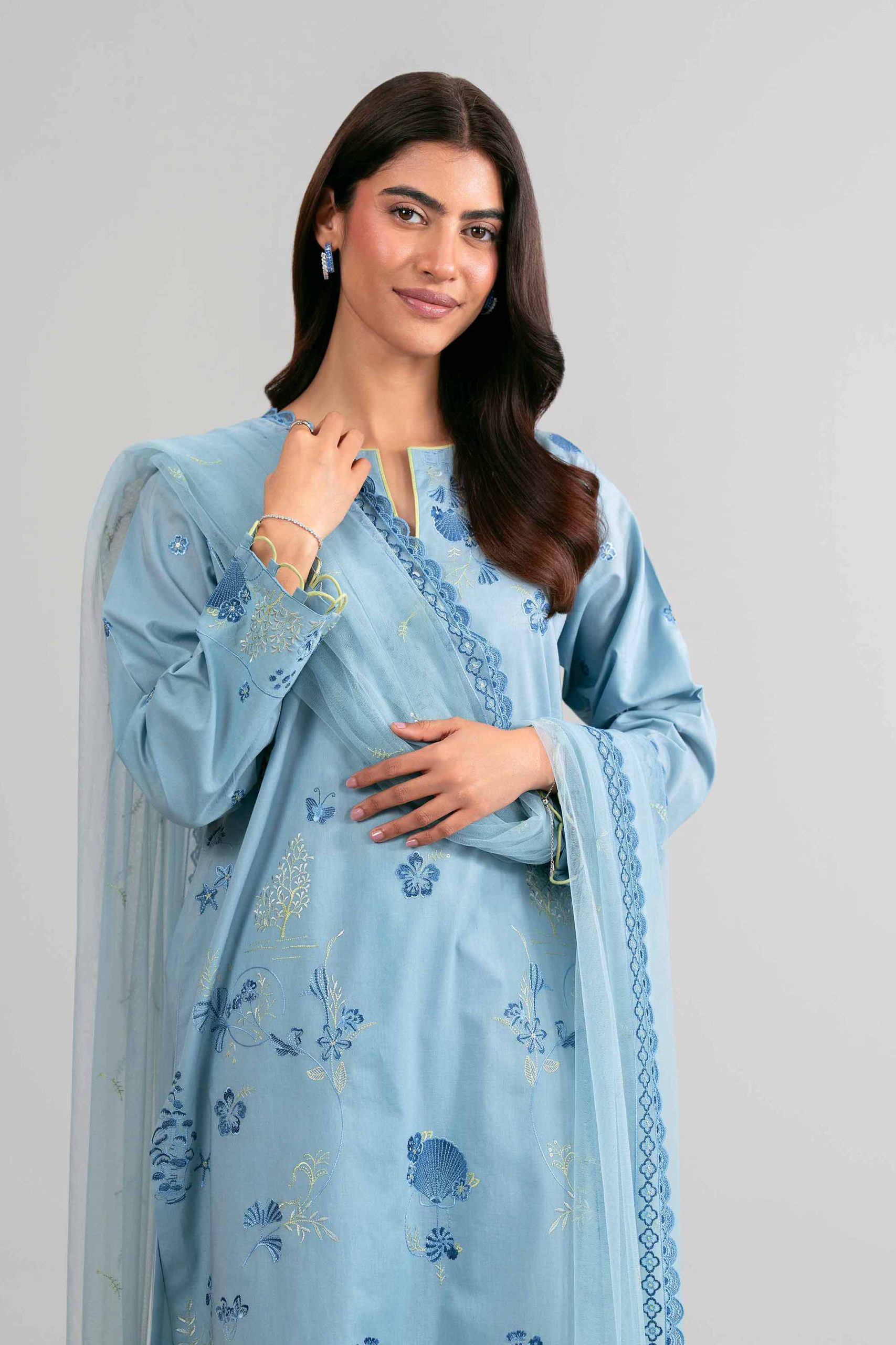 3 Piece - Embroidered Suit - 42619960 - Image 2
