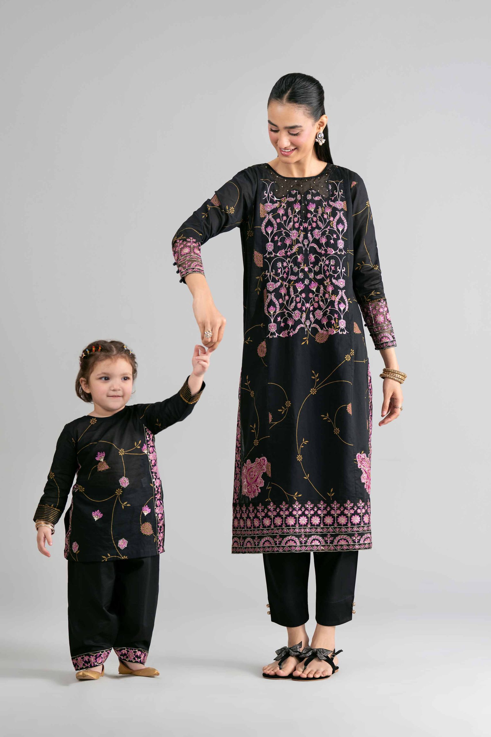 2 Piece - Printed Embroidered Suit - PMD26-03 M - Image 4