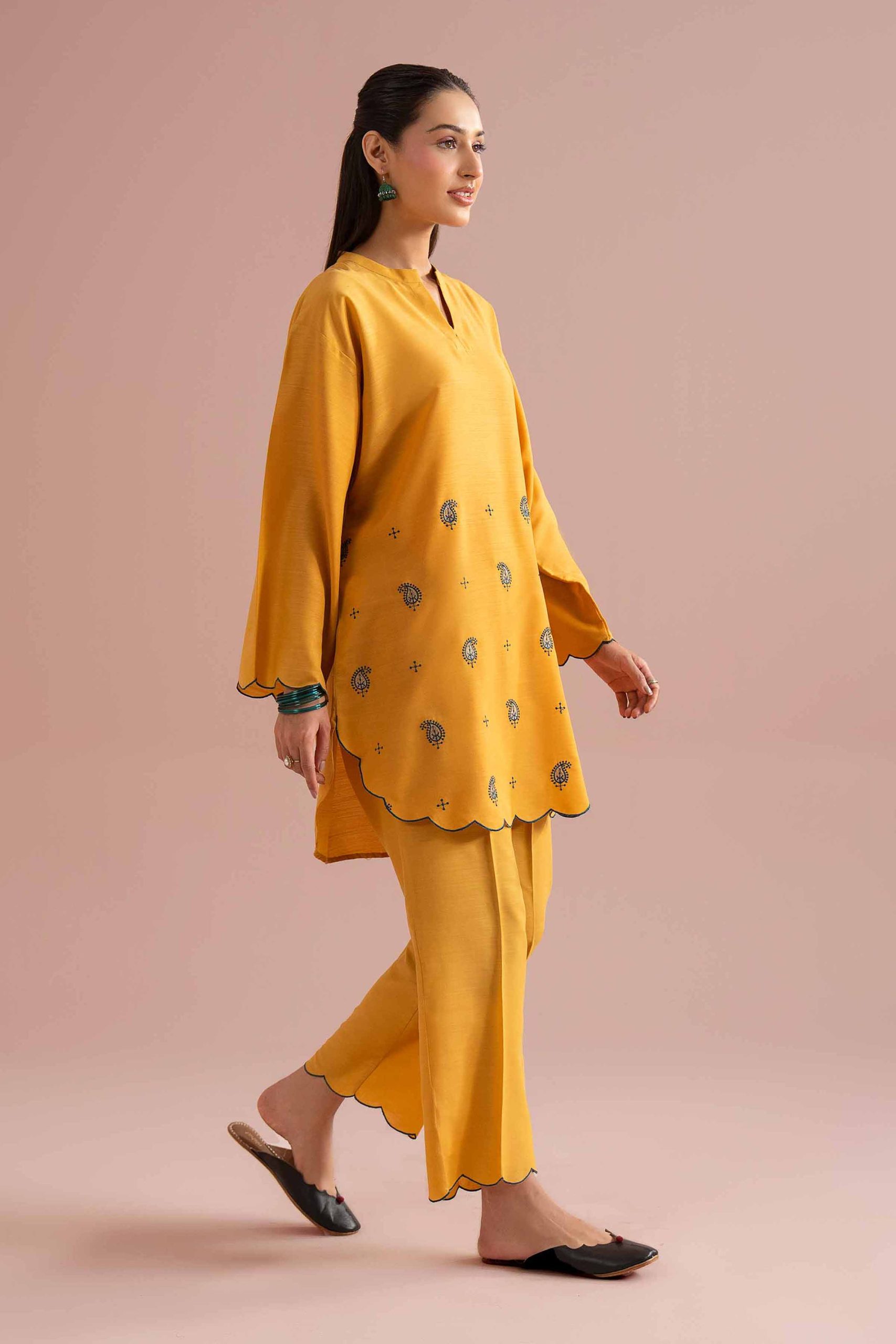 2 Piece - Embroidered Suit - PE26-162 - Image 4