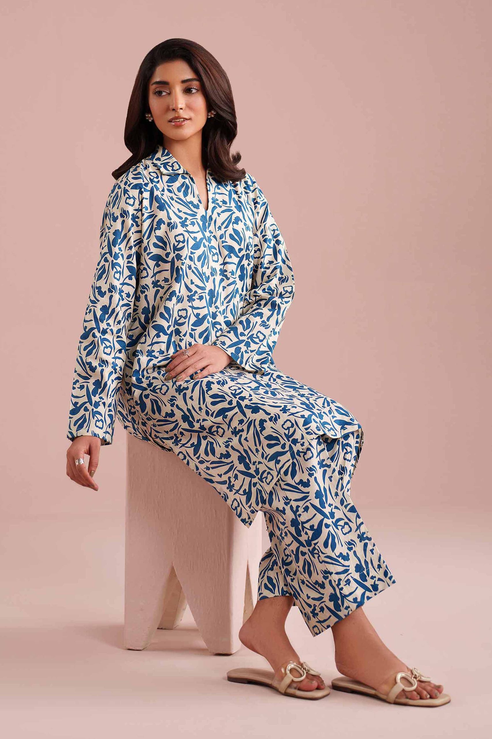 2 Piece - Printed Suit - PE26-184