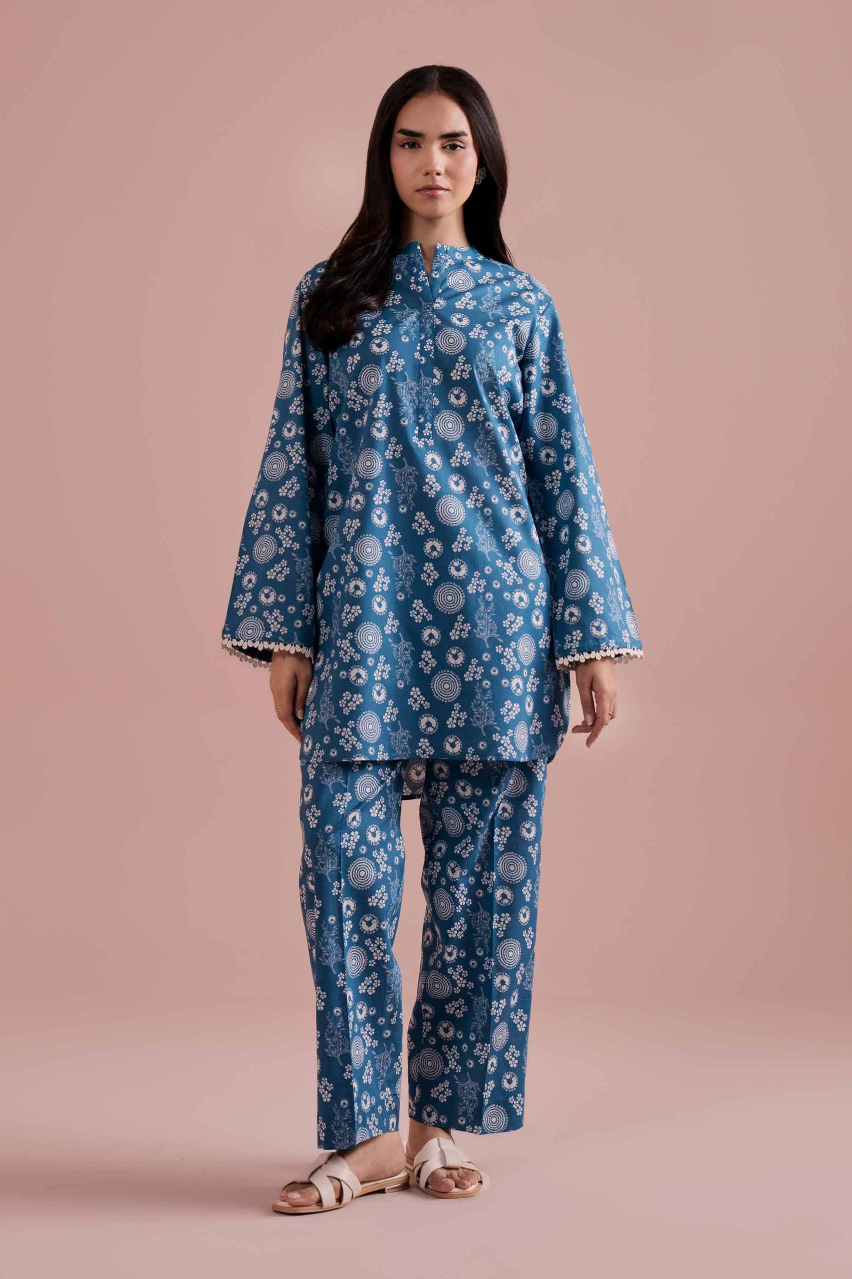 2 Piece - Printed Suit - PE26-192