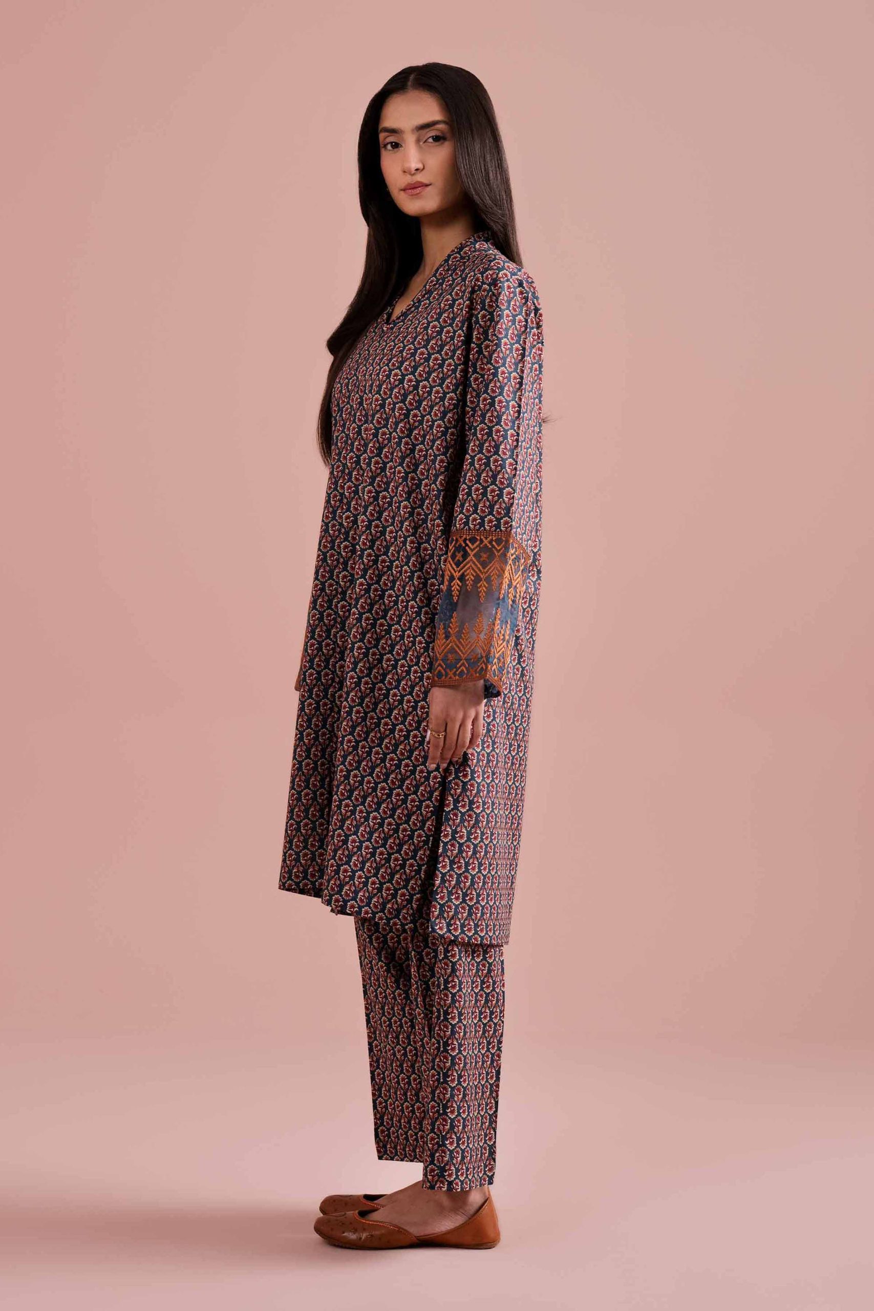 2 Piece - Printed Embroidered Suit - PE26-211 - Image 3