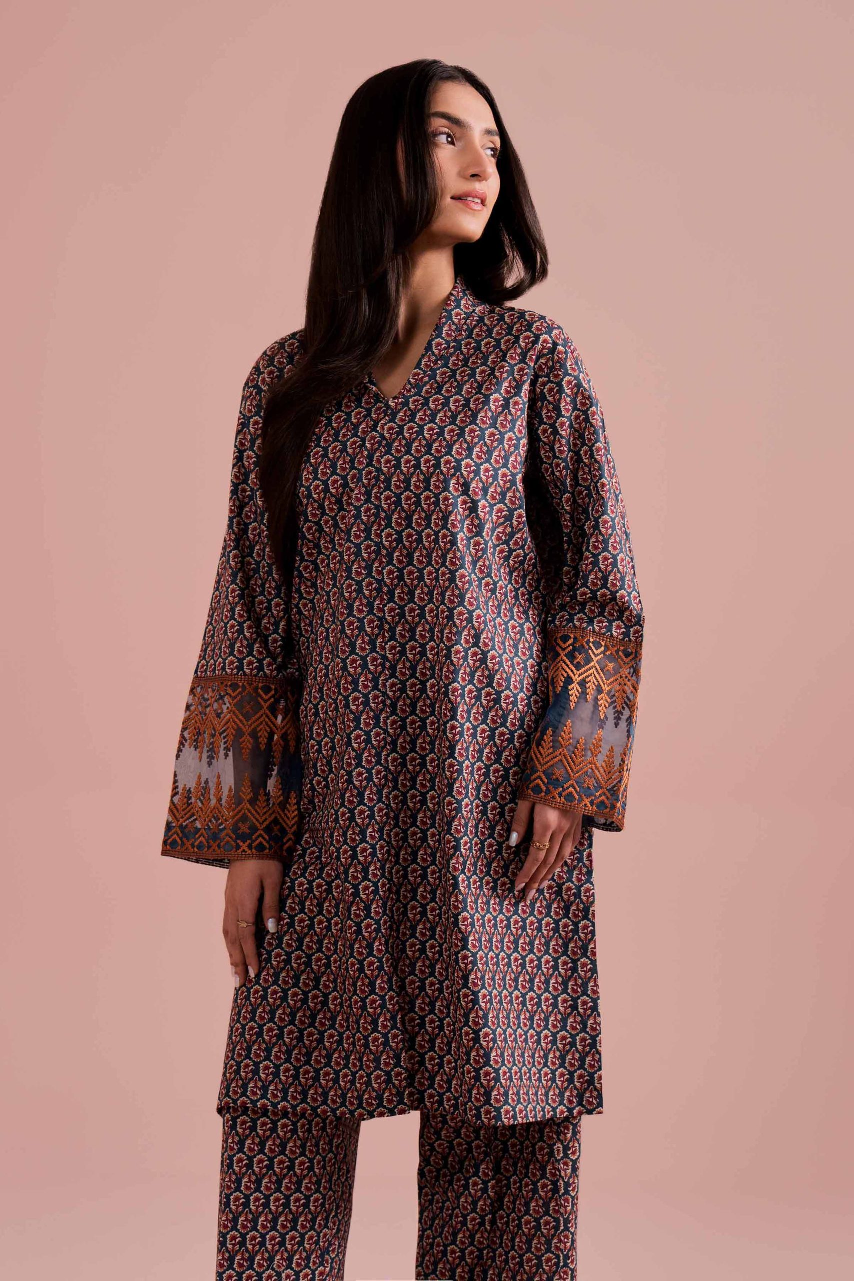 2 Piece - Printed Embroidered Suit - PE26-211 - Image 2