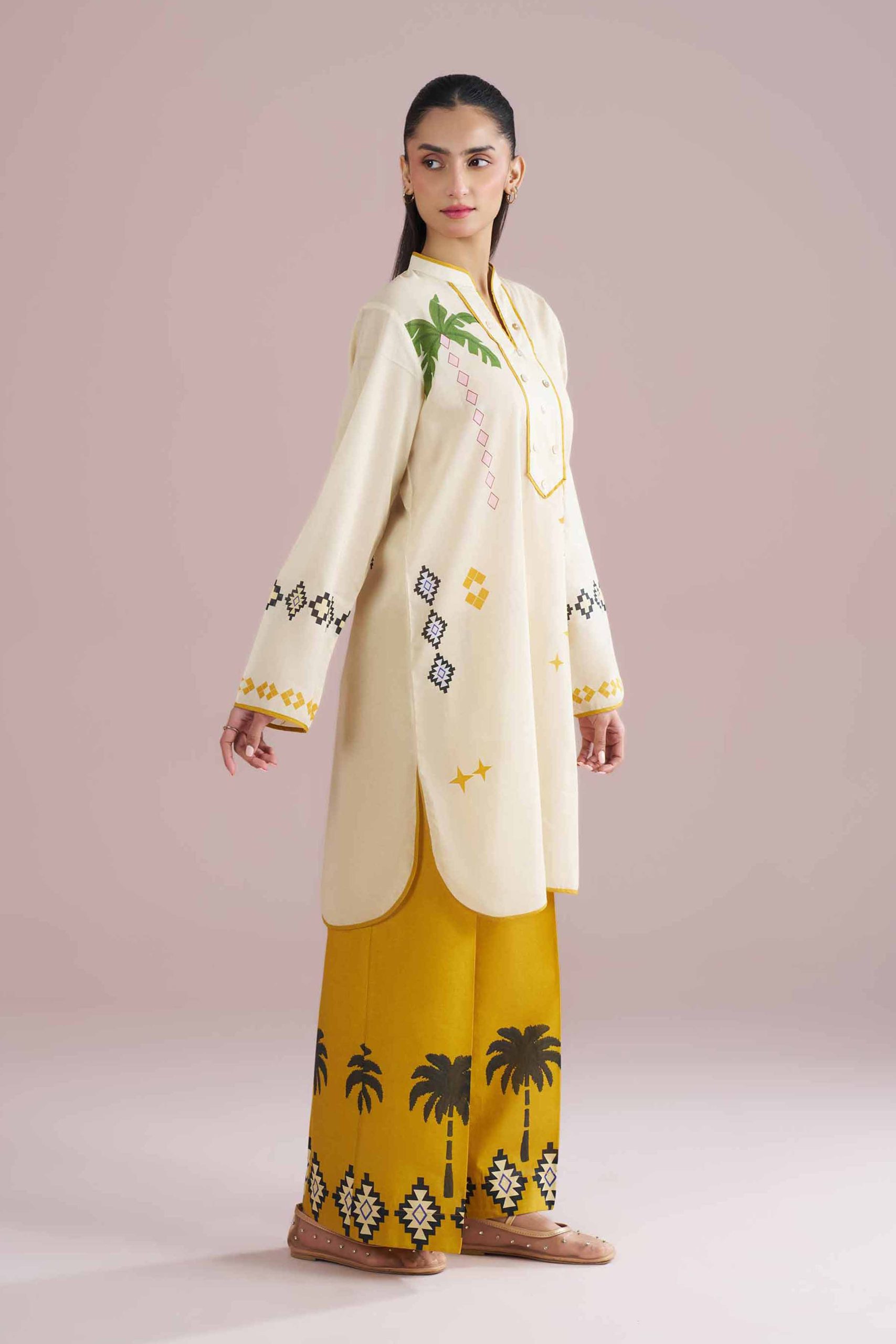 2 Piece - Printed Suit - PE26-269 - Image 4