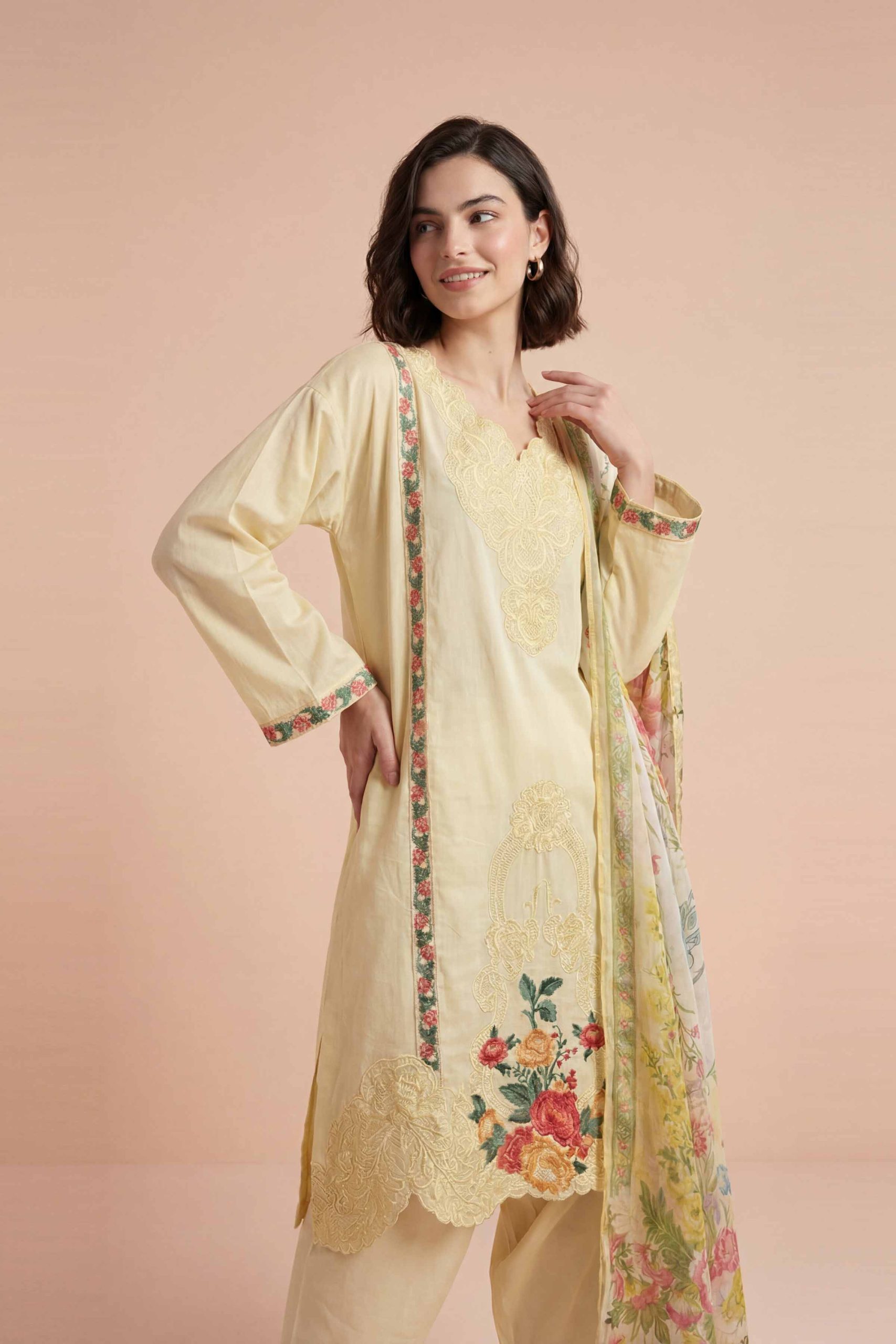 3 Piece - Embroidered Suit - PE26-318 - Image 4