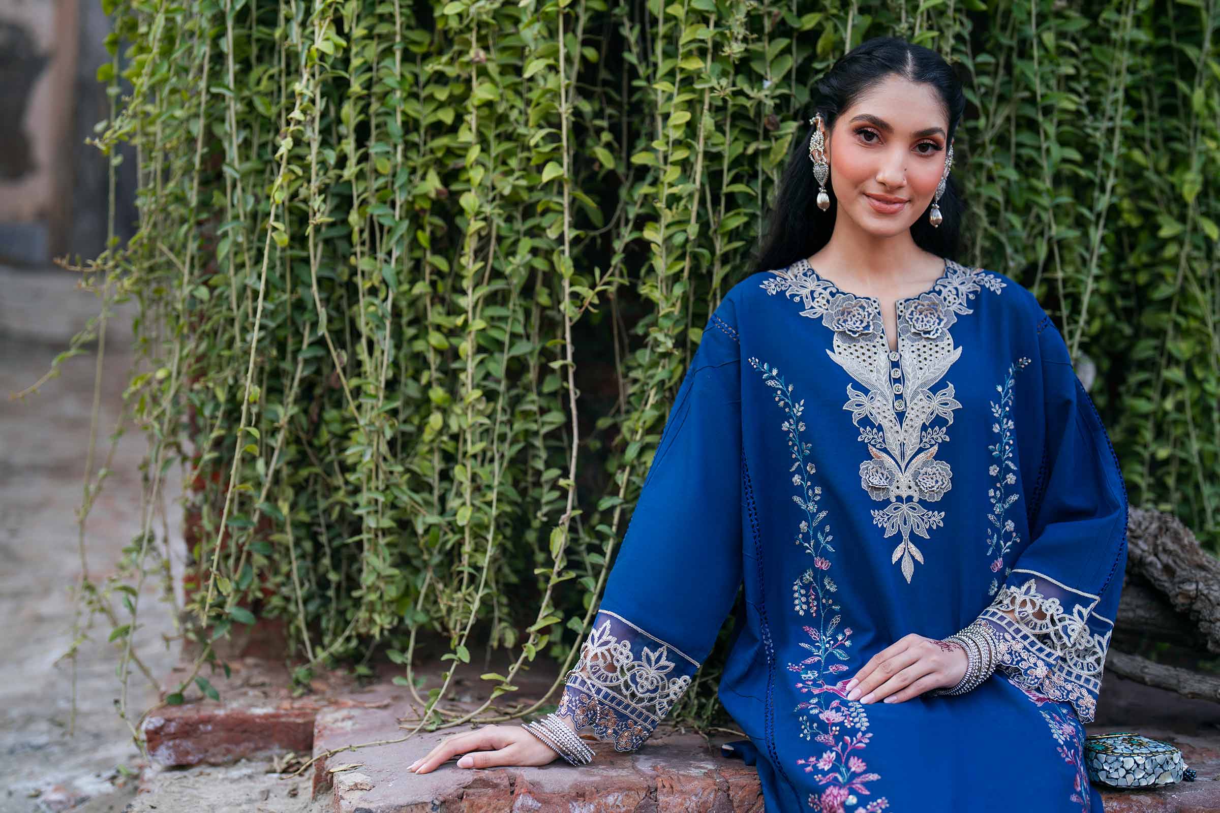 2 Piece - Embroidered Suit - PE26-47 - Image 5
