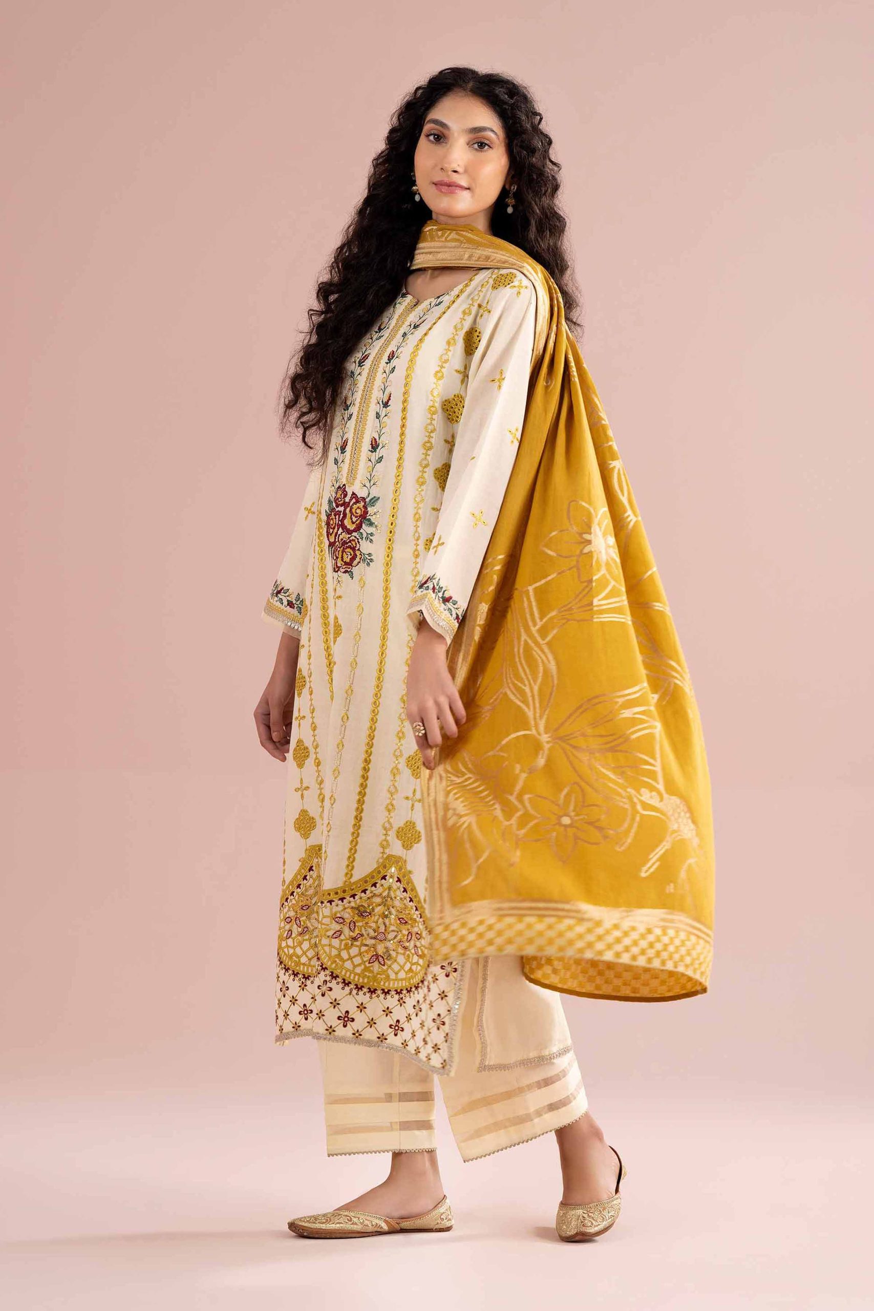 3 Piece - Embroidered Suit - PE26-75 - Image 5